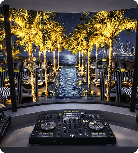 Upper Deck — DJ set sotto le palme